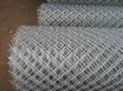 導(dǎo)致沖孔網(wǎng)板材打卷變形的原因有哪些 導(dǎo)致沖孔網(wǎng)板材打卷變形的原因有哪些